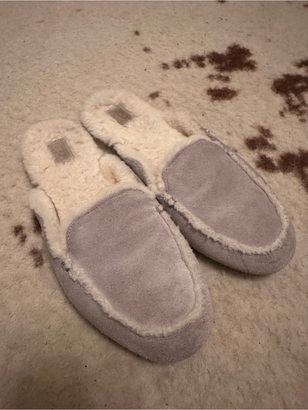 UGG women’s slip Slip-On Mules slippers - Light Gray Sz 9.5 women’s